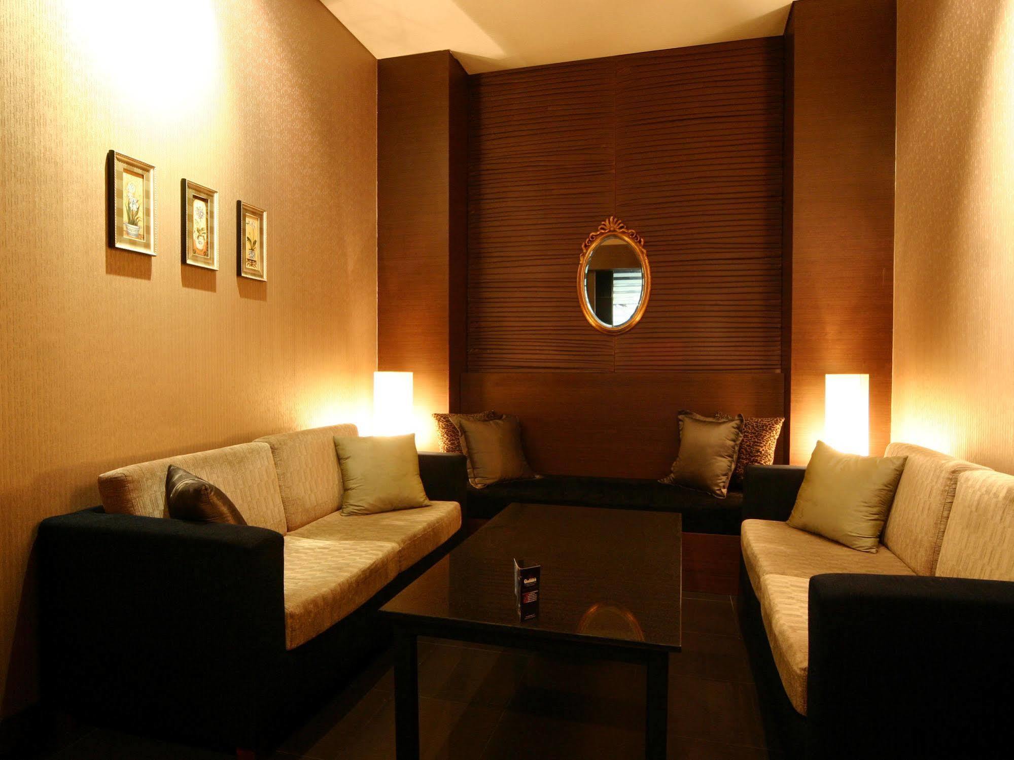 M Hotel Seoul Bagian luar foto