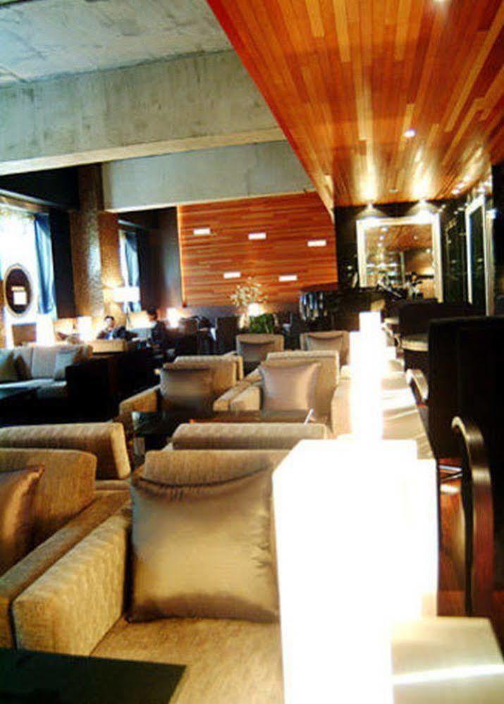 M Hotel Seoul Bagian luar foto